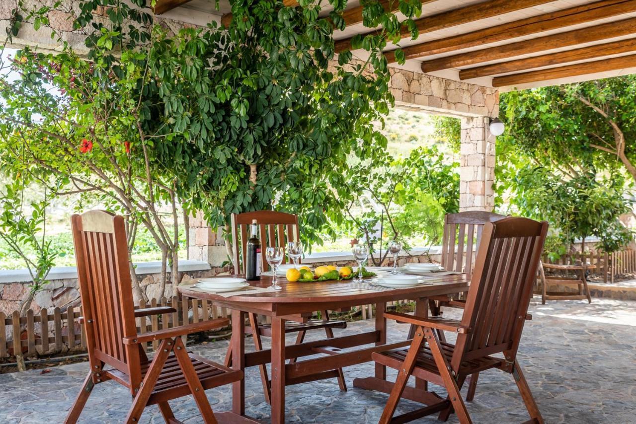 Emilia'S Little Farmhouses Agioi Anargyroi  Exterior foto